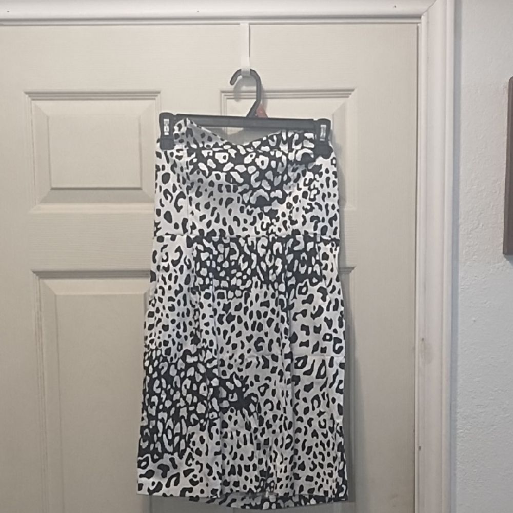 Silence + Noise Black and White strapless Dress